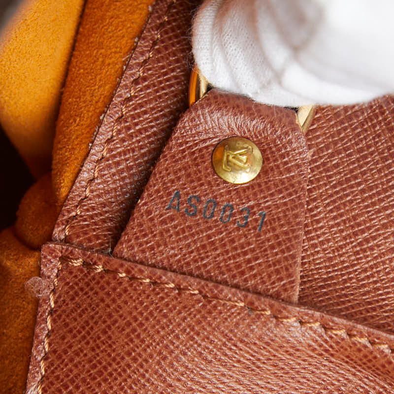 Louis Vuitton Monogram Musette Crossbody Shoulder Bag Brown Leather — view 8