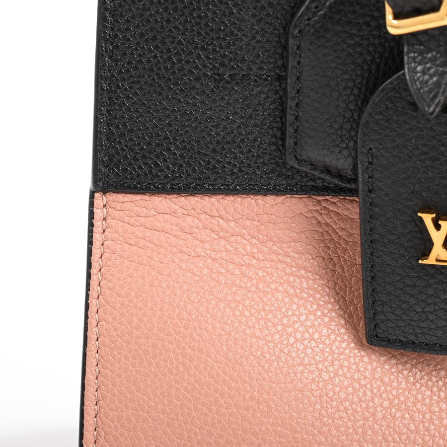 Louis Vuitton Shoulder Bag City Steamer PM — view 8