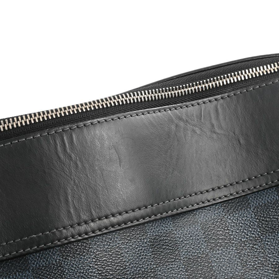 Louis Vuitton Shoulder Bag Messenger Greenwich — view 7