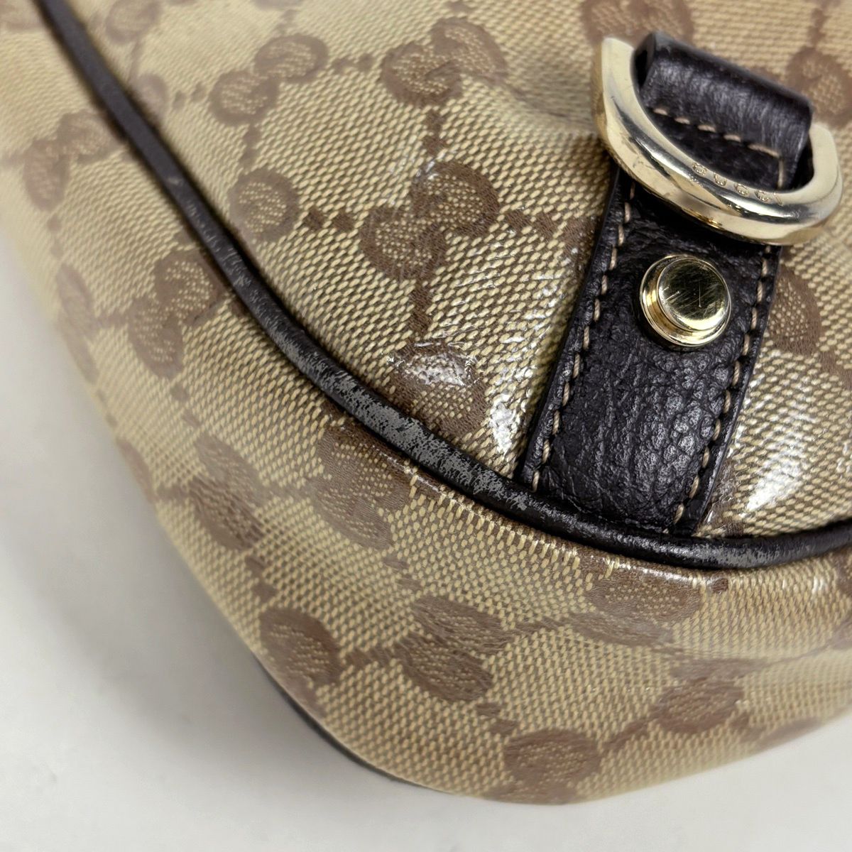 Gucci GG Crystal Shoulder Bag Brown — view 3