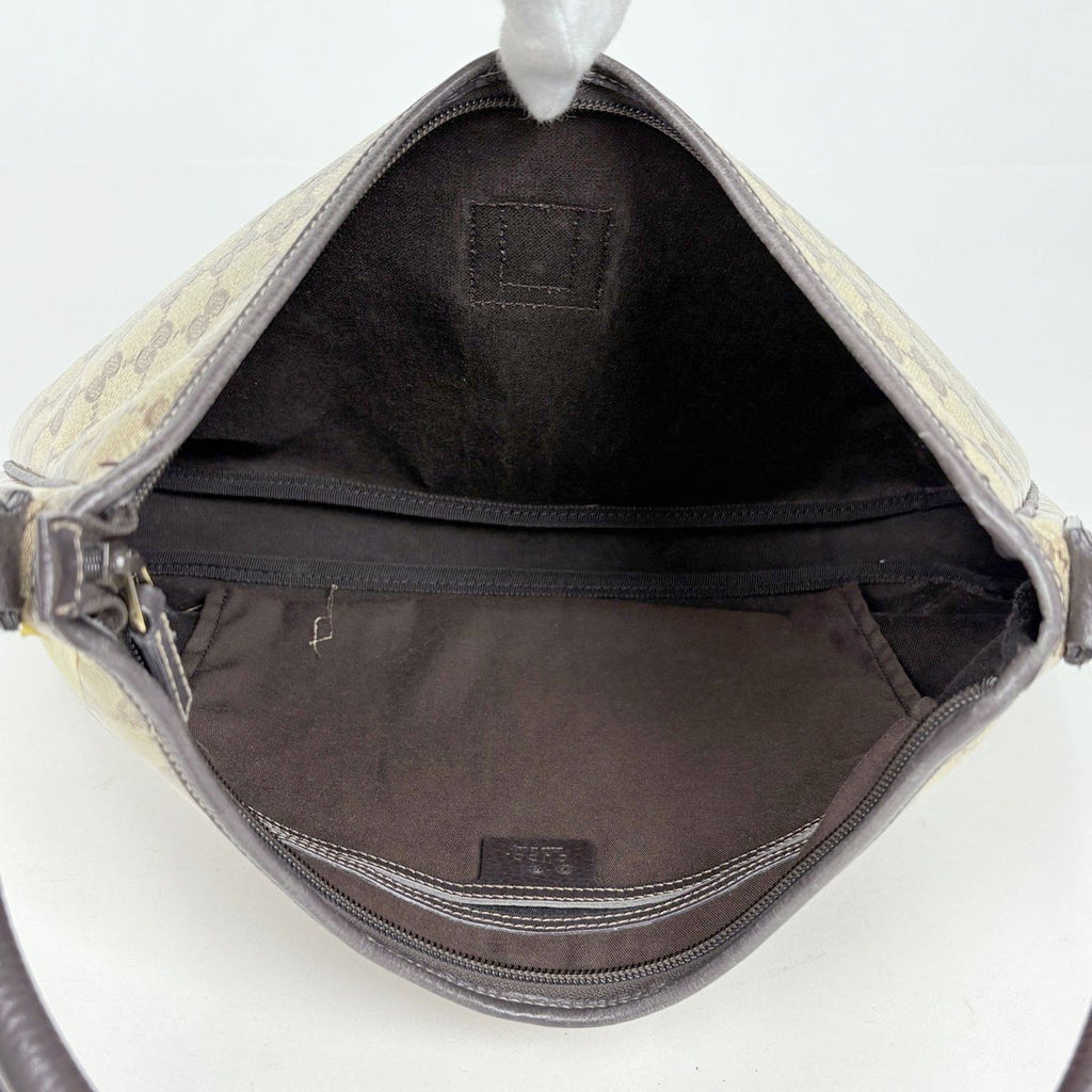 Gucci GG Crystal Shoulder Bag Brown — view 9