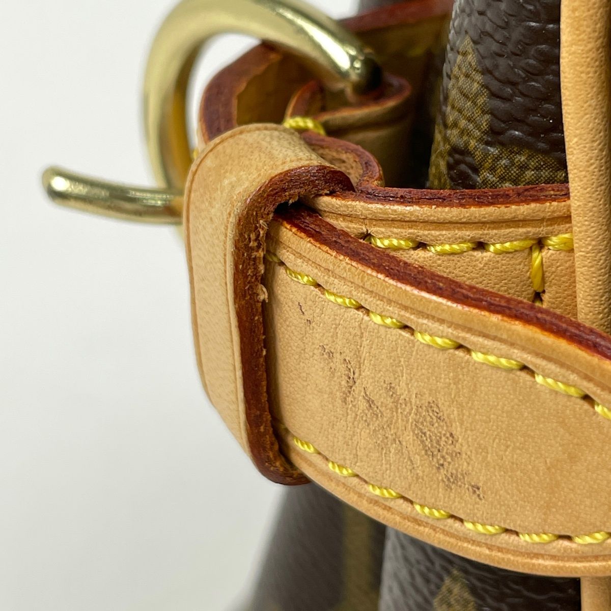 Louis Vuitton Batignolles Handbag Monogram Brown — view 4