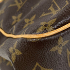 Louis Vuitton Batignolles Handbag Monogram Brown — view 3