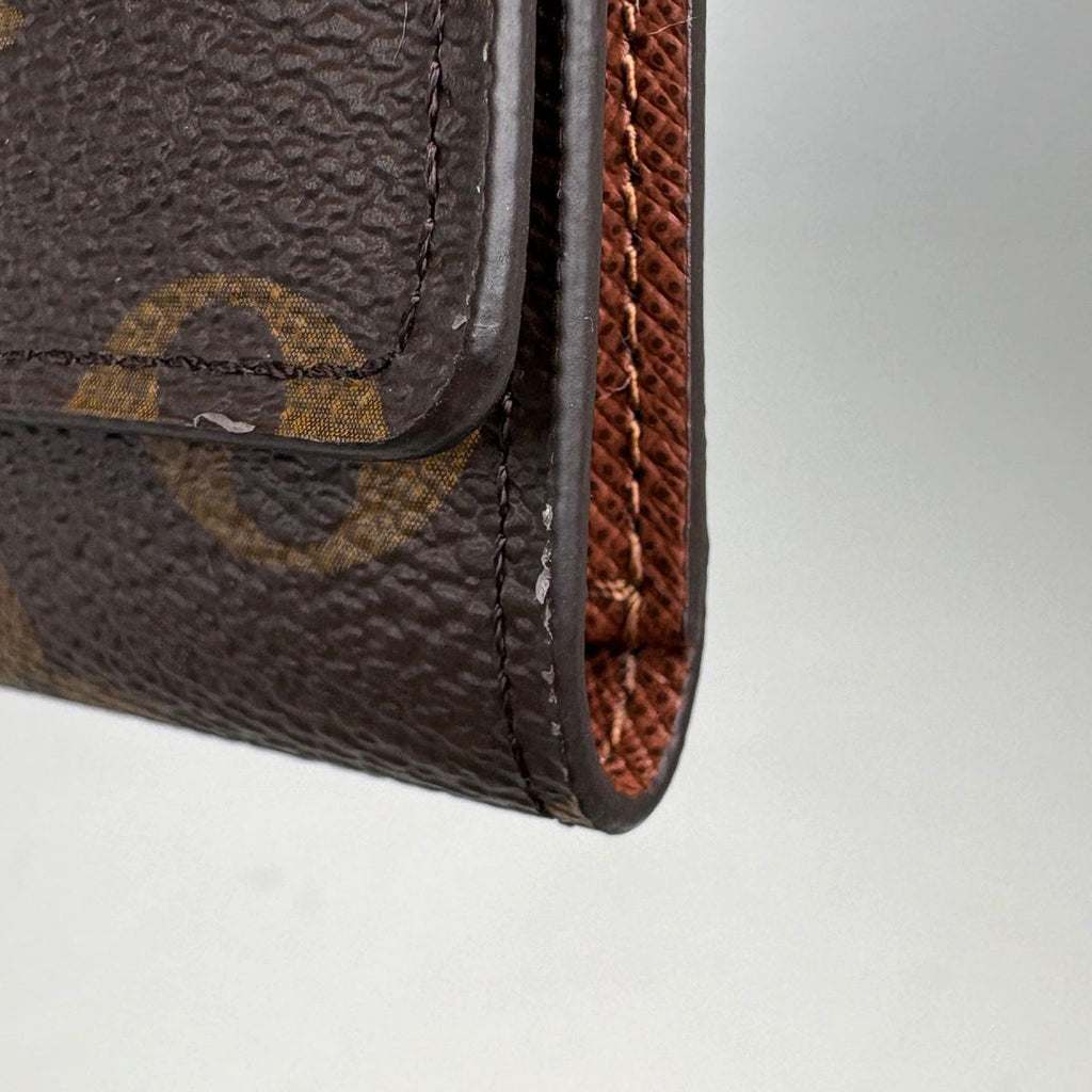 Louis Vuitton Multicles 6 Key Holder Key Hook Key Case Monogram Brown — view 3