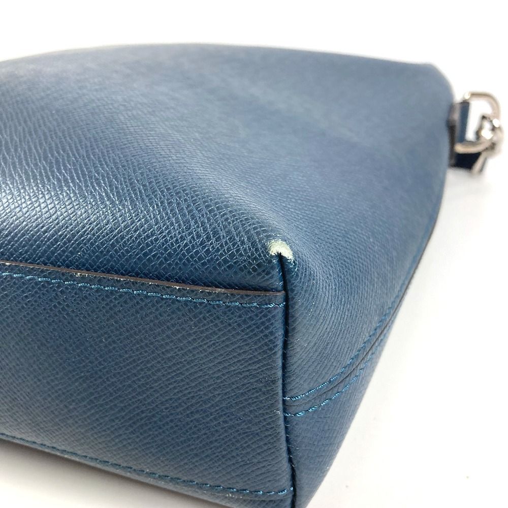 Louis Vuitton Shoulder Bag Grigori Taiga Leather Ocean Blue — view 6