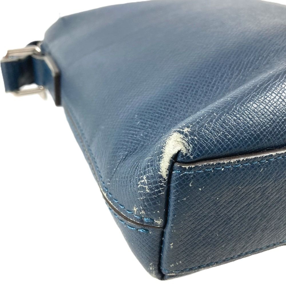 Louis Vuitton Shoulder Bag Grigori Taiga Leather Ocean Blue — view 7