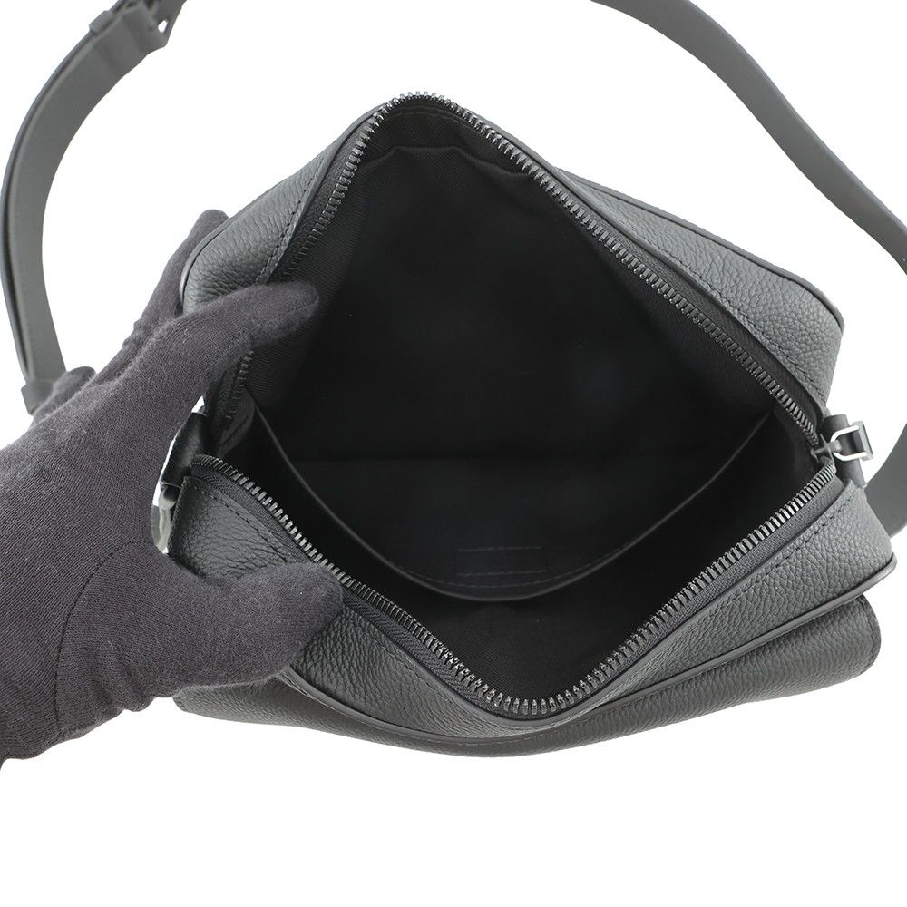 Louis Vuitton Shoulder Bag Waxy Calf Leather Boarding Messenger Black — view 6