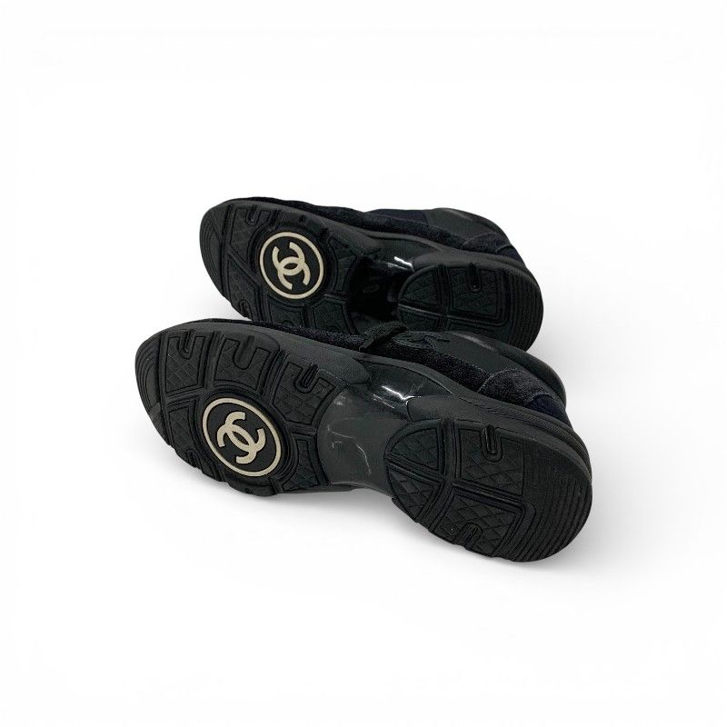 Chanel Sneakers Shoes Leather Fabric Suede Black CC Logo — view 6