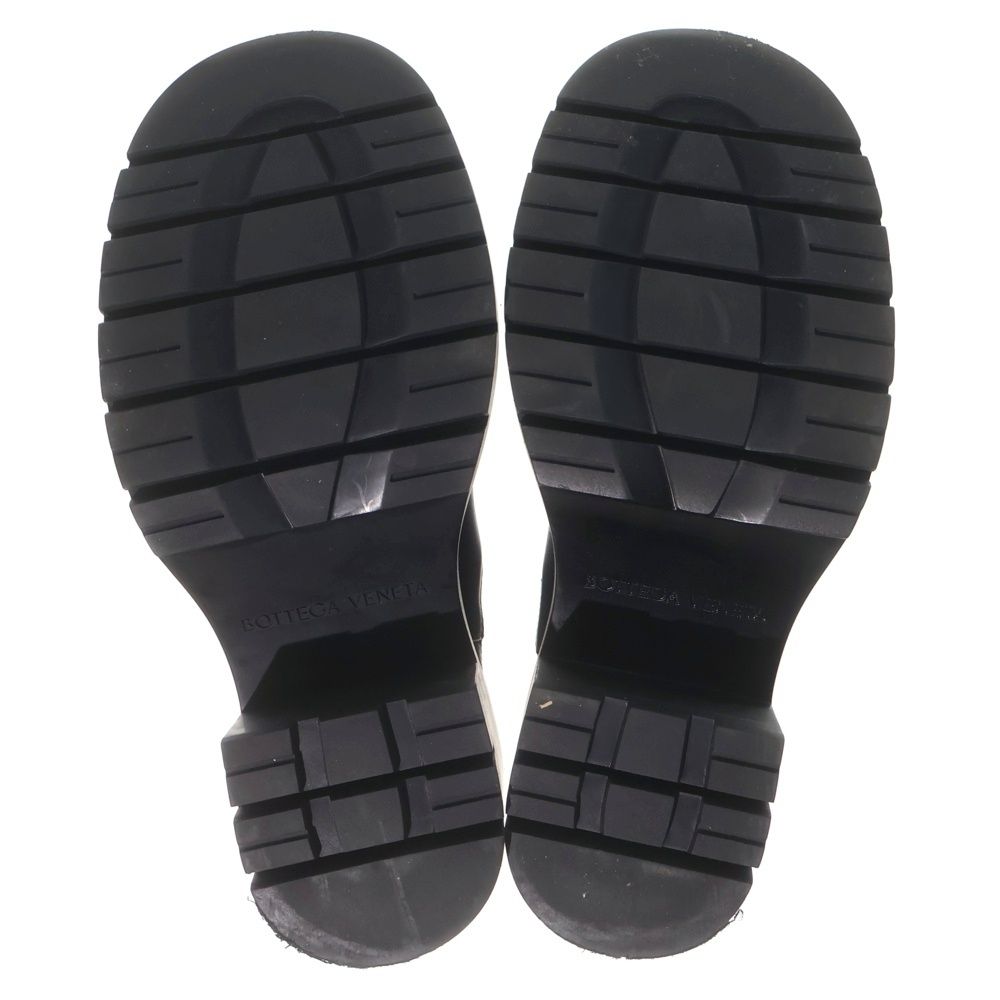 Bottega Veneta Lug Chelsea Boots Leather Black — view 5