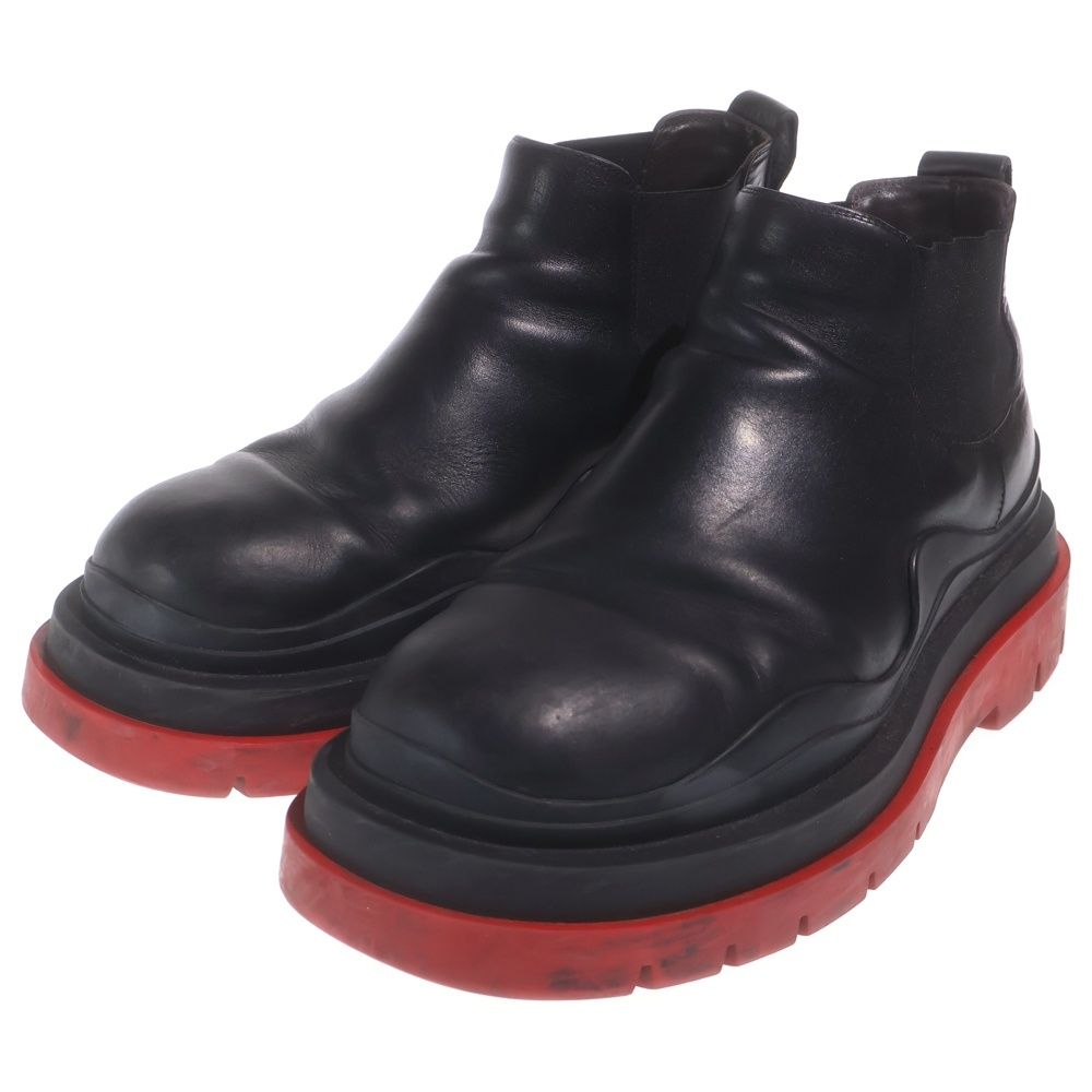 Bottega Veneta Tire Ankle Side Gore Chelsea Boots Black Red — view 2