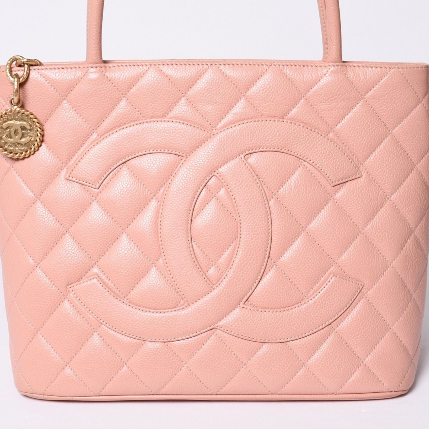 Chanel Reissue Tote Handbag CC Logo Caviar Leather Pink — view 7