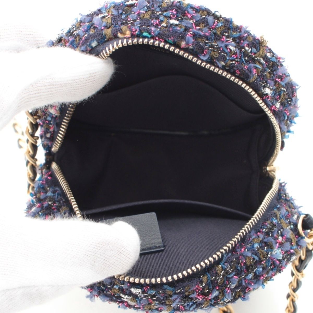 Chanel Quilted Tweed CC Logo Round Chain Shoulder Bag Gold Purple — view 6