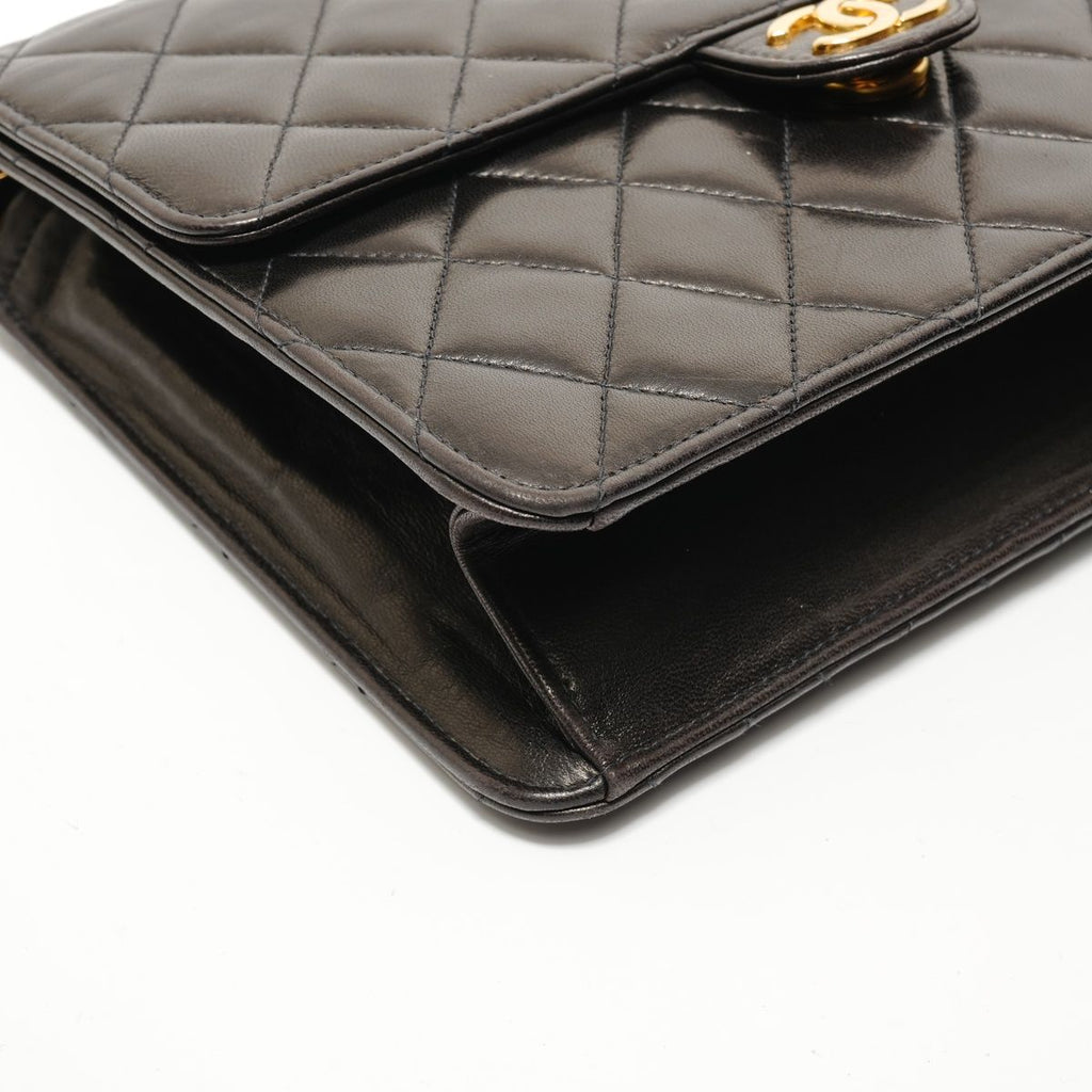 Chanel Shoulder Bag Push Lock Quilted — view 5