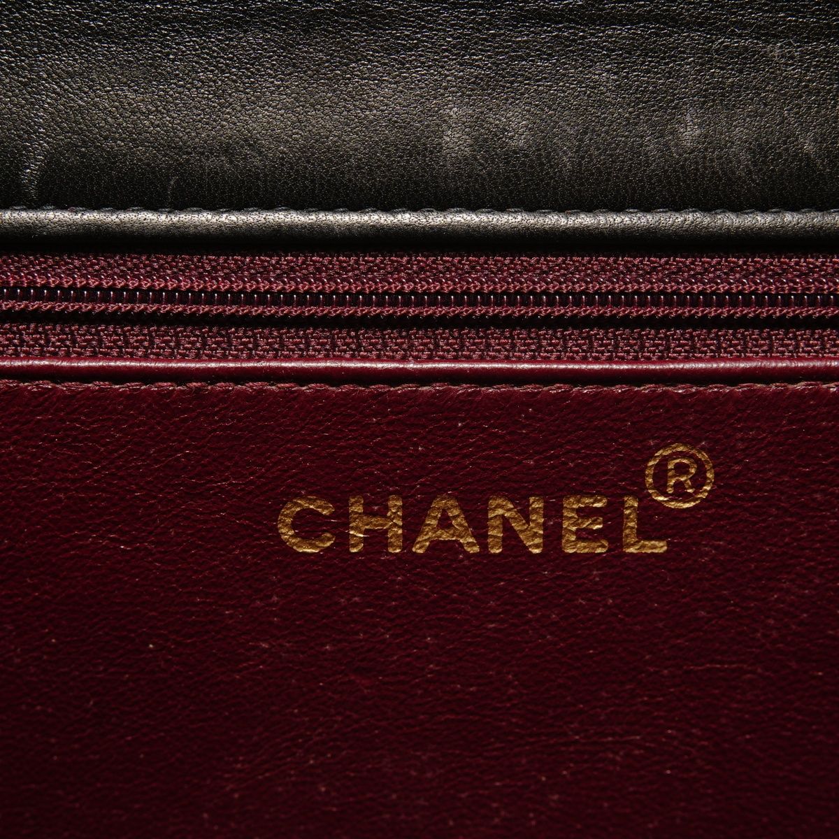 Chanel Shoulder Bag Push Lock Quilted — view 9