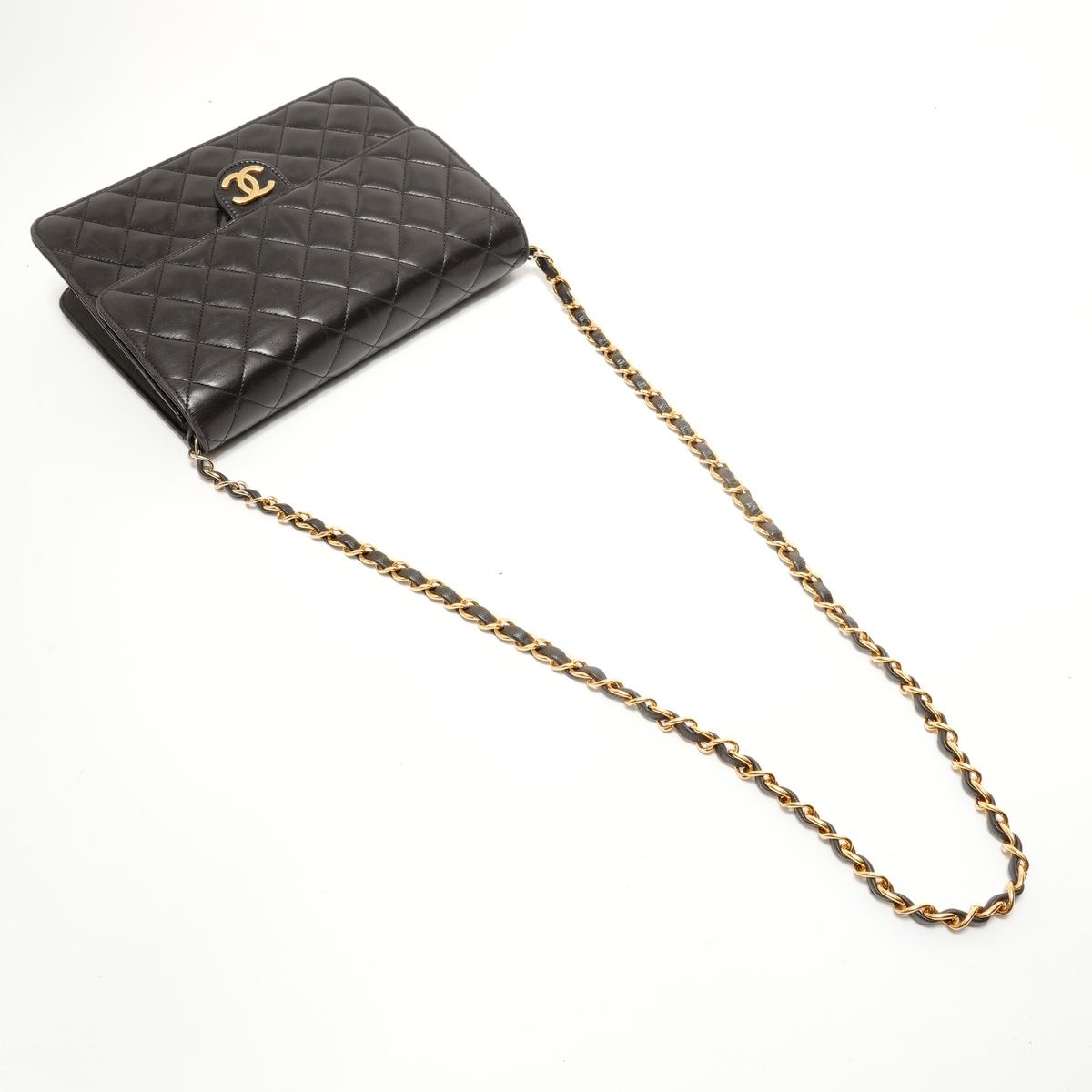 Chanel Shoulder Bag Push Lock Quilted — view 8