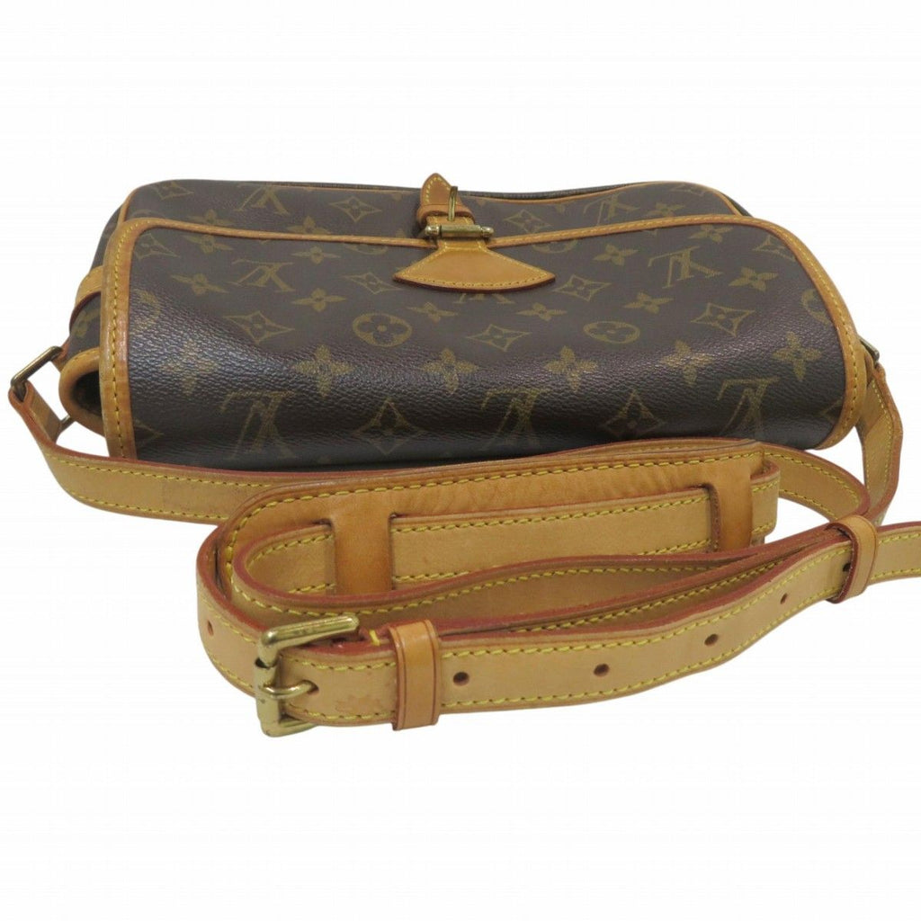 Louis Vuitton Sologne Monogram Shoulder Bag Canvas — view 9