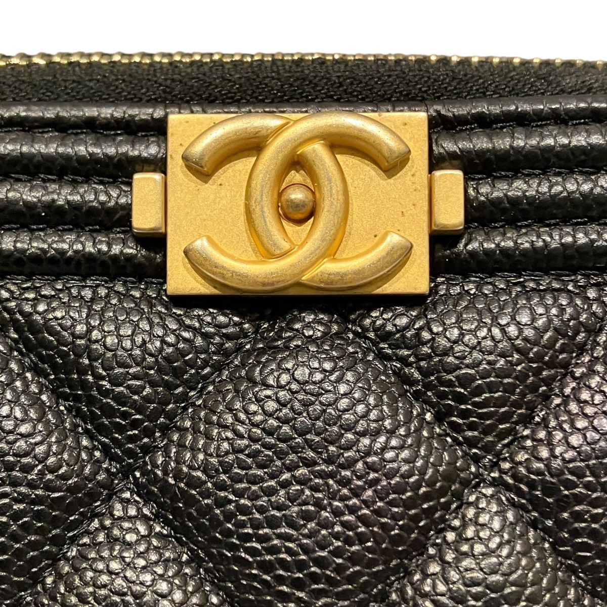 Chanel Clutch Caviar Leather — view 7