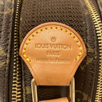 Louis Vuitton Reporter PM Monogram Shoulder Bag Canvas — view 4