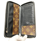 Louis Vuitton Zippy Wallet Vertical Monogram Macassar — view 3