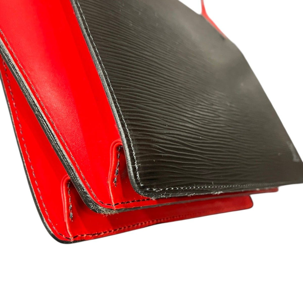 Louis Vuitton Varennes Bicolor Epi Handbag Leather — view 8
