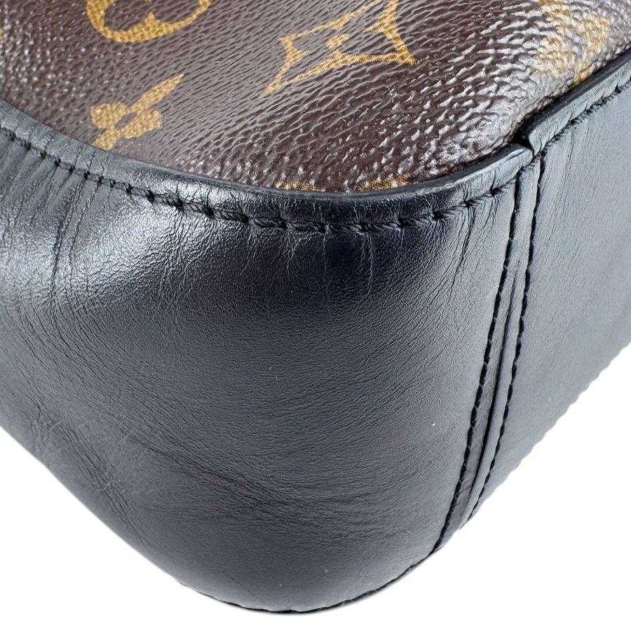 Louis Vuitton Shoulder Bag Saintonge — view 8
