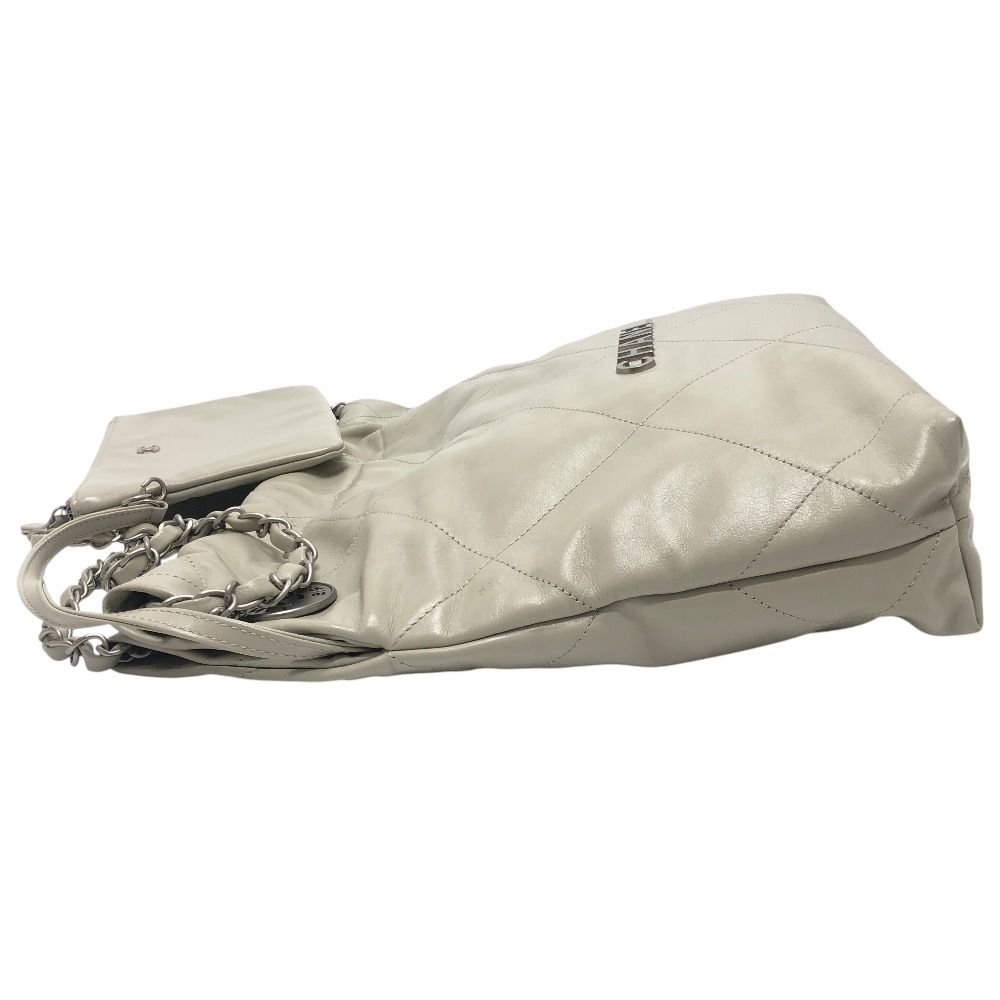 Chanel Shoulder Bag 22 Small CC Logo Calfskin Gray — view 2