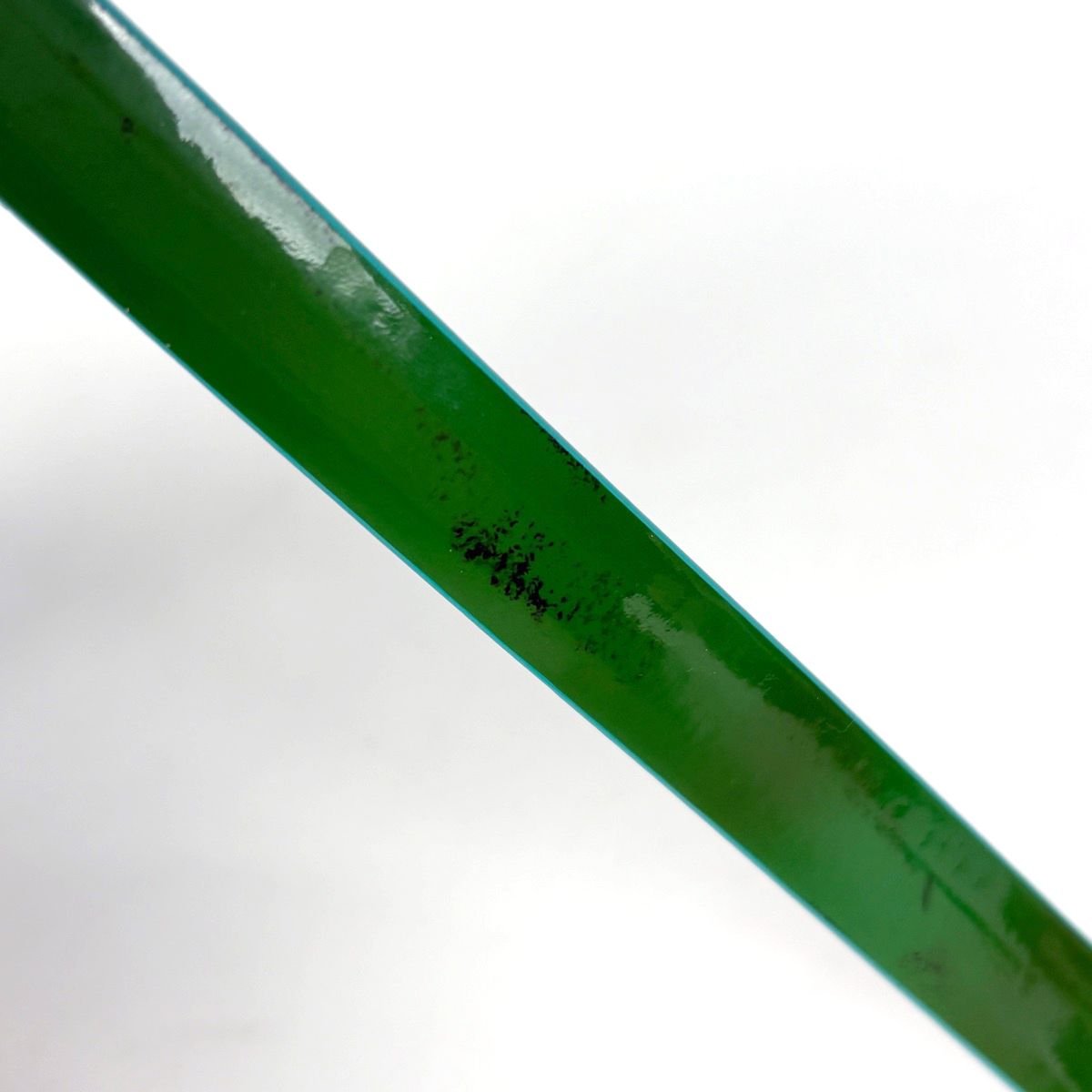 Chanel Camellia Belt CC Logo Patent Leather Green — view 4