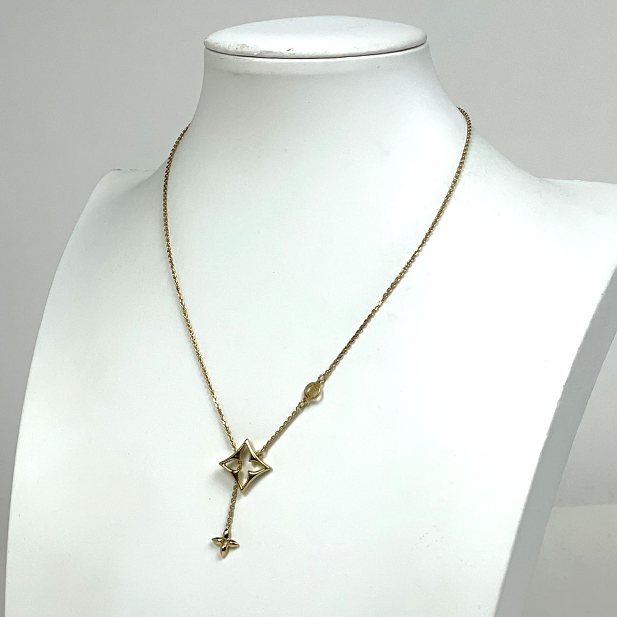 Louis Vuitton Necklace LV Flower Glam Gold Plated — view 4
