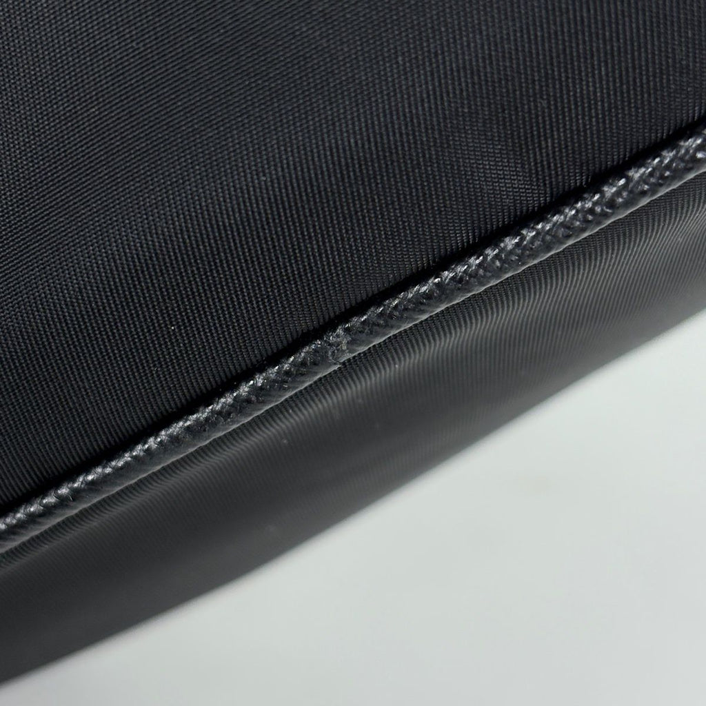 Prada Second Bag Nylon Nero — view 4