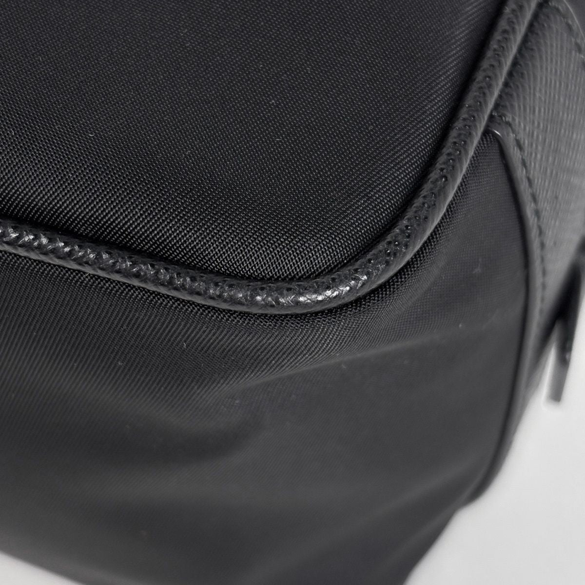 Prada Second Bag Nylon Nero — view 3