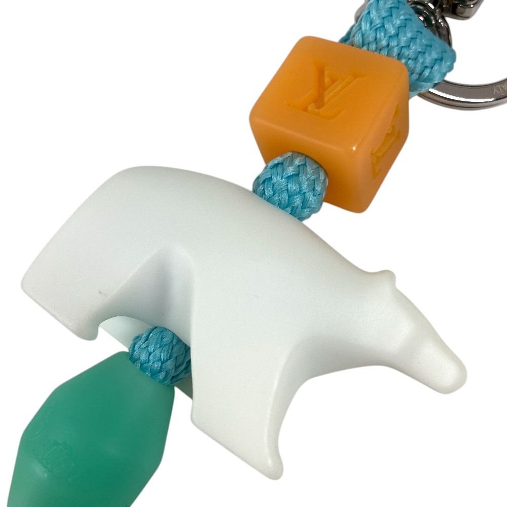 Louis Vuitton Key Holder LV Play Pola Bear Resin White — view 7