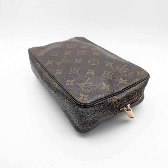 Louis Vuitton Trousse Toilette 23 Monogram Clutch Makeup Pouch — view 3