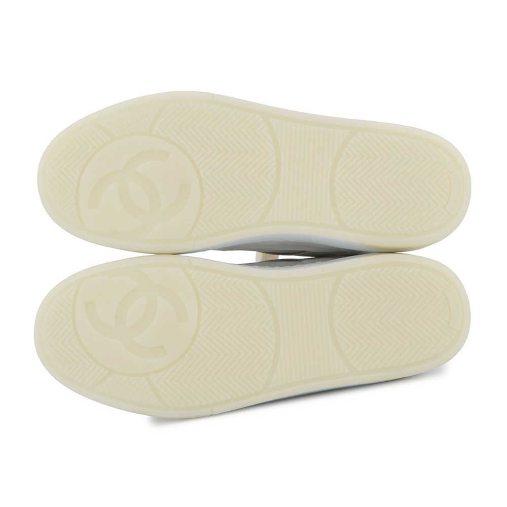 Chanel Sneakers CC Logo 38 Shoes White — view 4