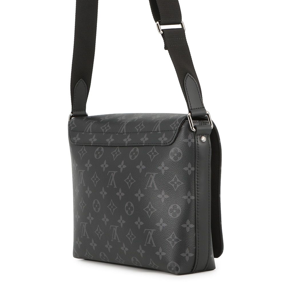 Louis Vuitton Shoulder Bag Monogram Eclipse District PM Black — view 2