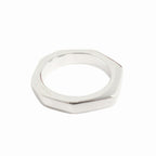 Gucci Polished Asymmetric Nut Motif Hexagon Ring Silver — view 3