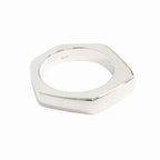 Gucci Polished Asymmetric Nut Motif Hexagon Ring Silver — view 3