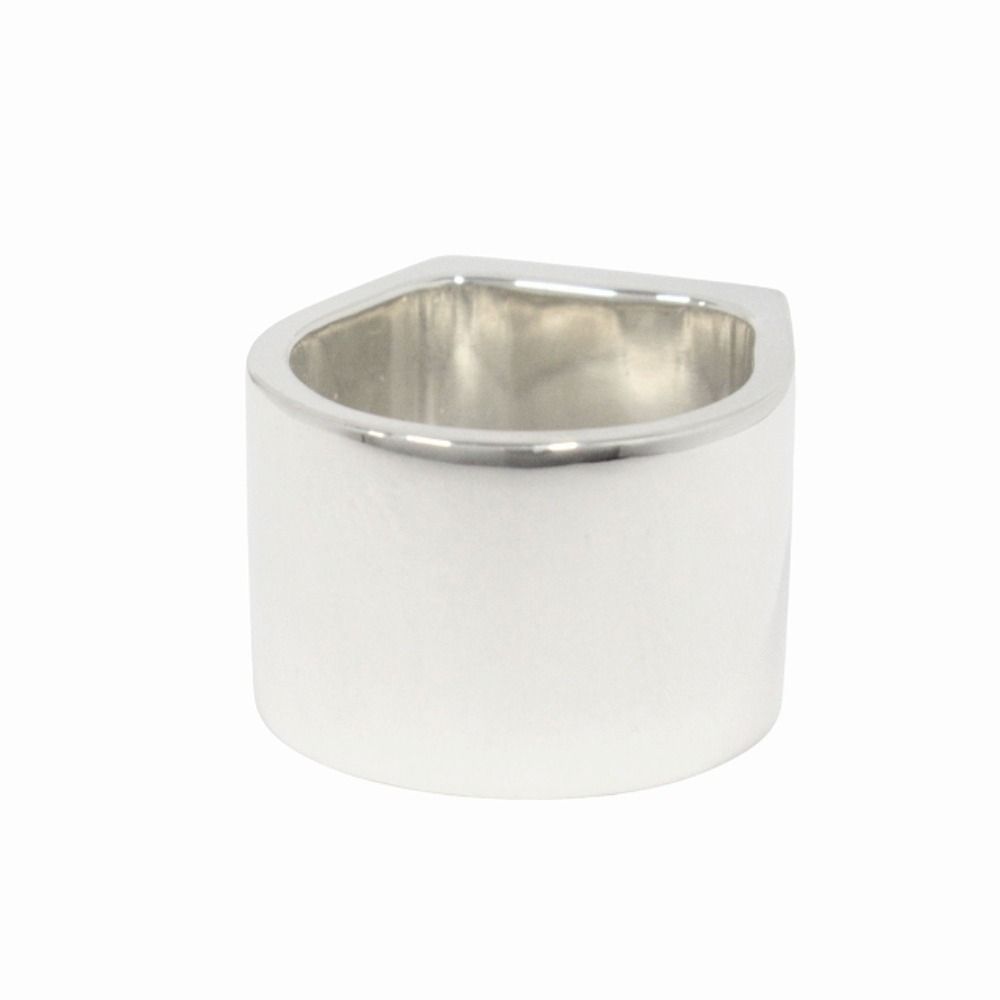 Gucci Polished Square Signet Wide Ring Seal Stand Silver — view 2