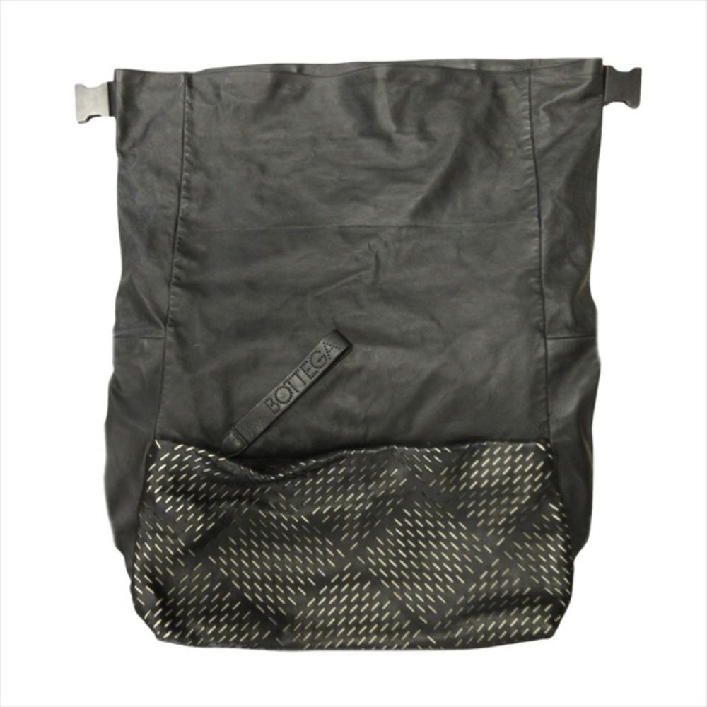Bottega Veneta Perforated Messenger Bag Shoulder Intrecciato Black — view 4