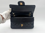 Chanel Large Shoulder Bag Quilted CC Logo Gold Turnlock Double Flap Black — view 8