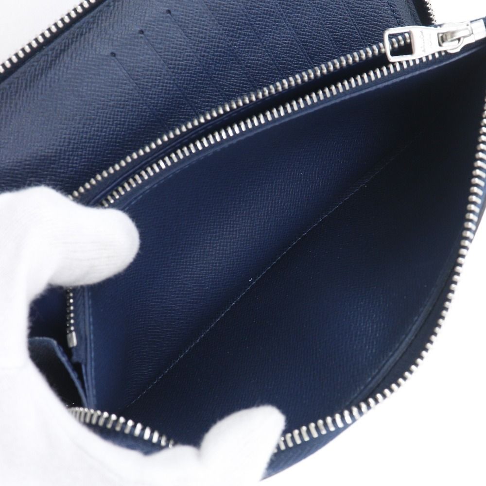 Louis Vuitton Zippy Wallet Vertical Taiga Ocean Navy — view 8
