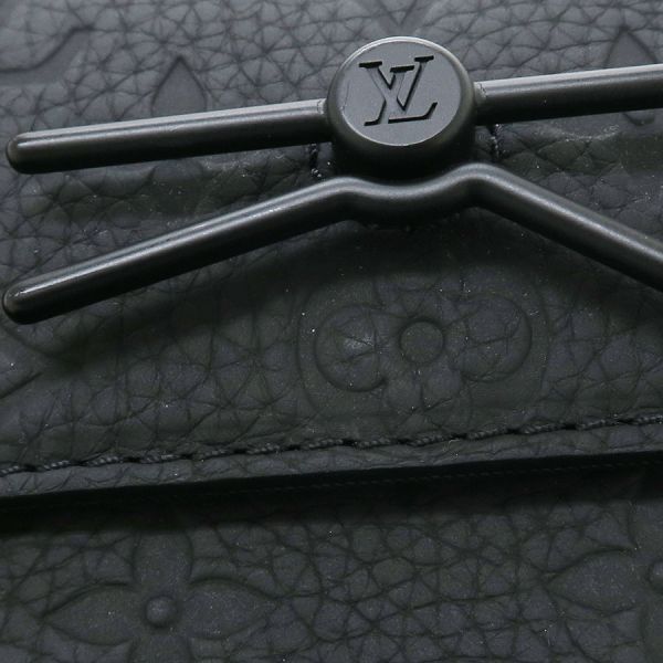 Louis Vuitton Steamer Wearable Wallet — view 7