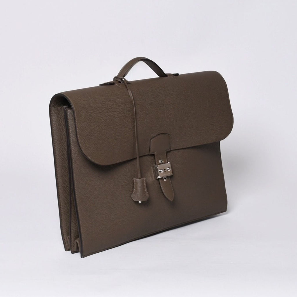 Hermes Handbag Sac a Depeches 41 Taupe Leather Togo Silver — view 3
