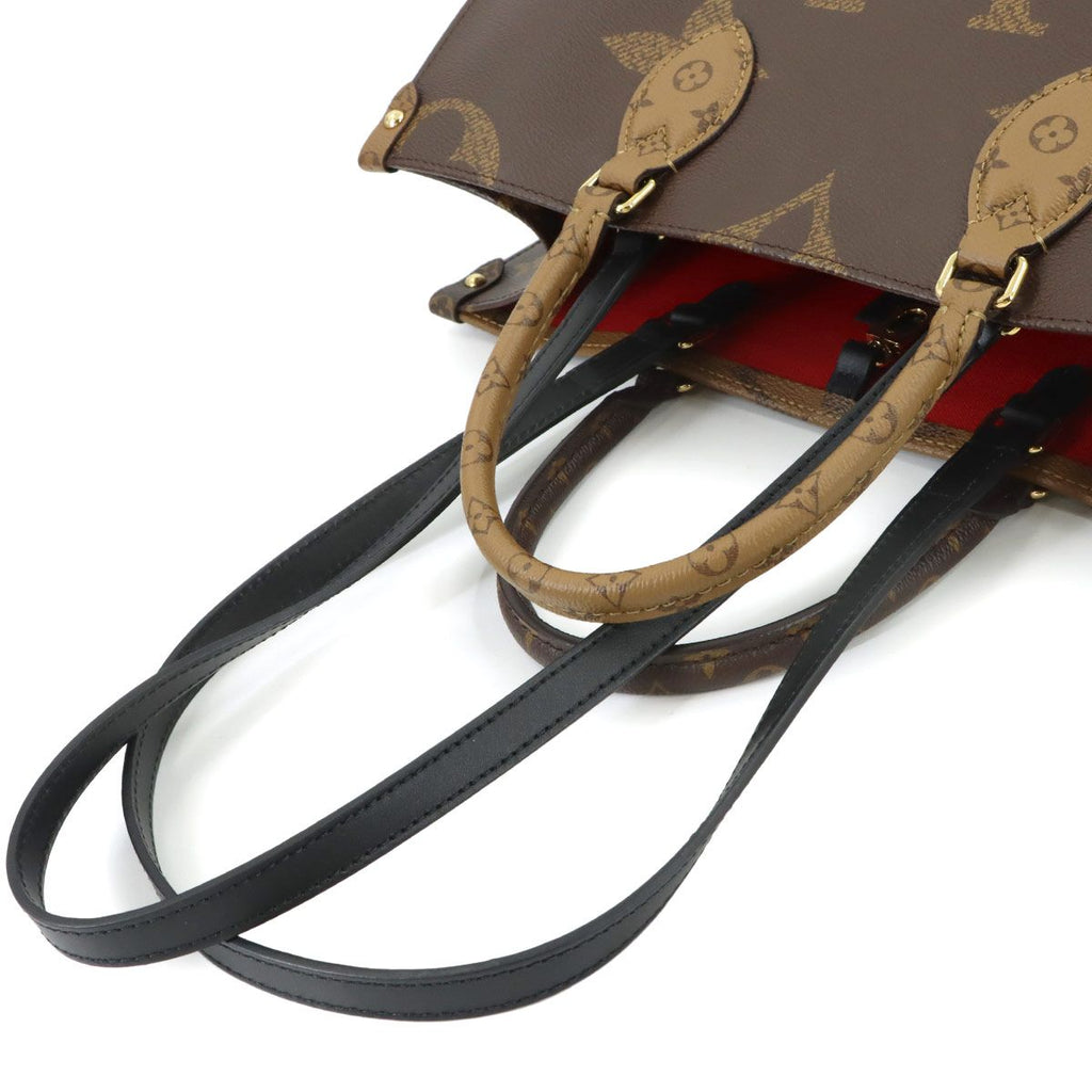 Louis Vuitton Giant Monogram On The Go MM 2-Way Tote Shoulder Bag — view 6