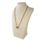 Louis Vuitton Collier Essential Lou Necklace Gold — view 3
