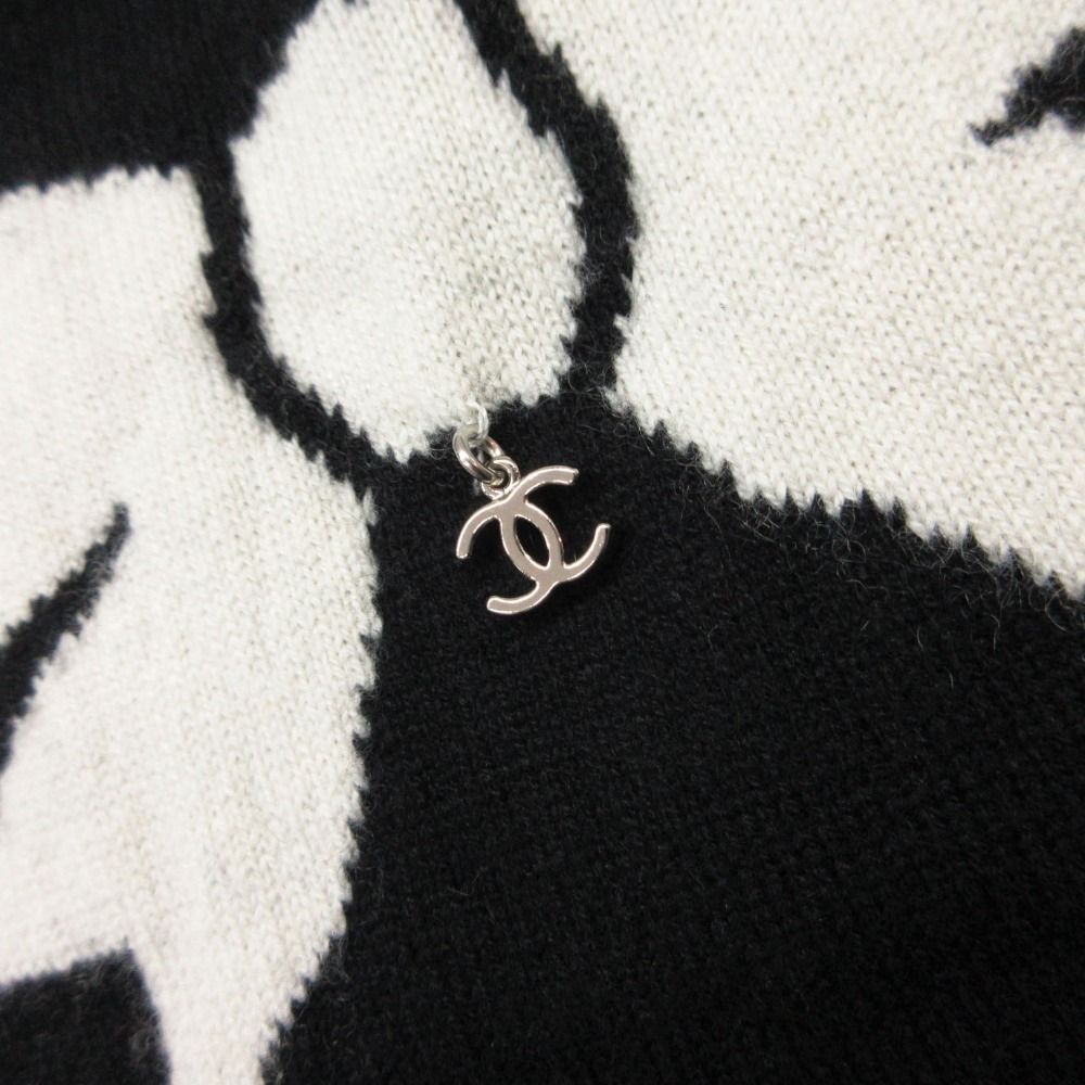 Chanel Scarf Cashmere Ribbon CC Logo Charm Shirt Motif 26 204 cm Black — view 4