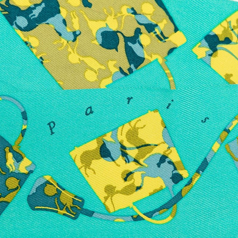 Hermes Twilly Kelly en Caleche Kelly's Carriage Scarf Green Yellow Silk — view 2