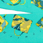 Hermes Twilly Kelly en Caleche Kelly's Carriage Scarf Green Yellow Silk — view 4