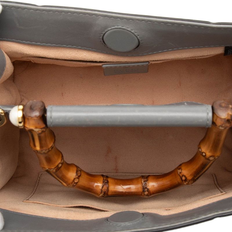 Gucci Bamboo Pearl 2-Way Shoulder Bag Gray Ivory Leather — view 4