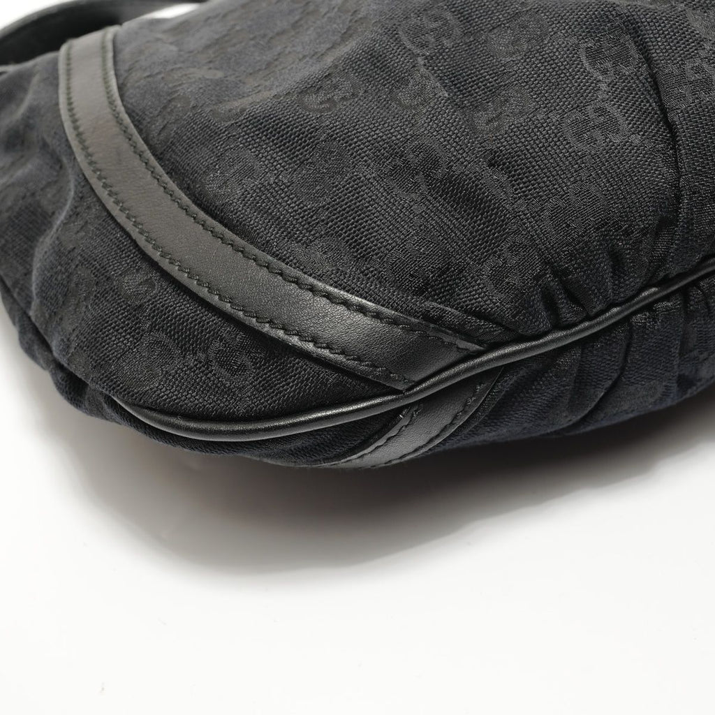 Gucci Shoulder Bag GG Canvas Abbey — view 5