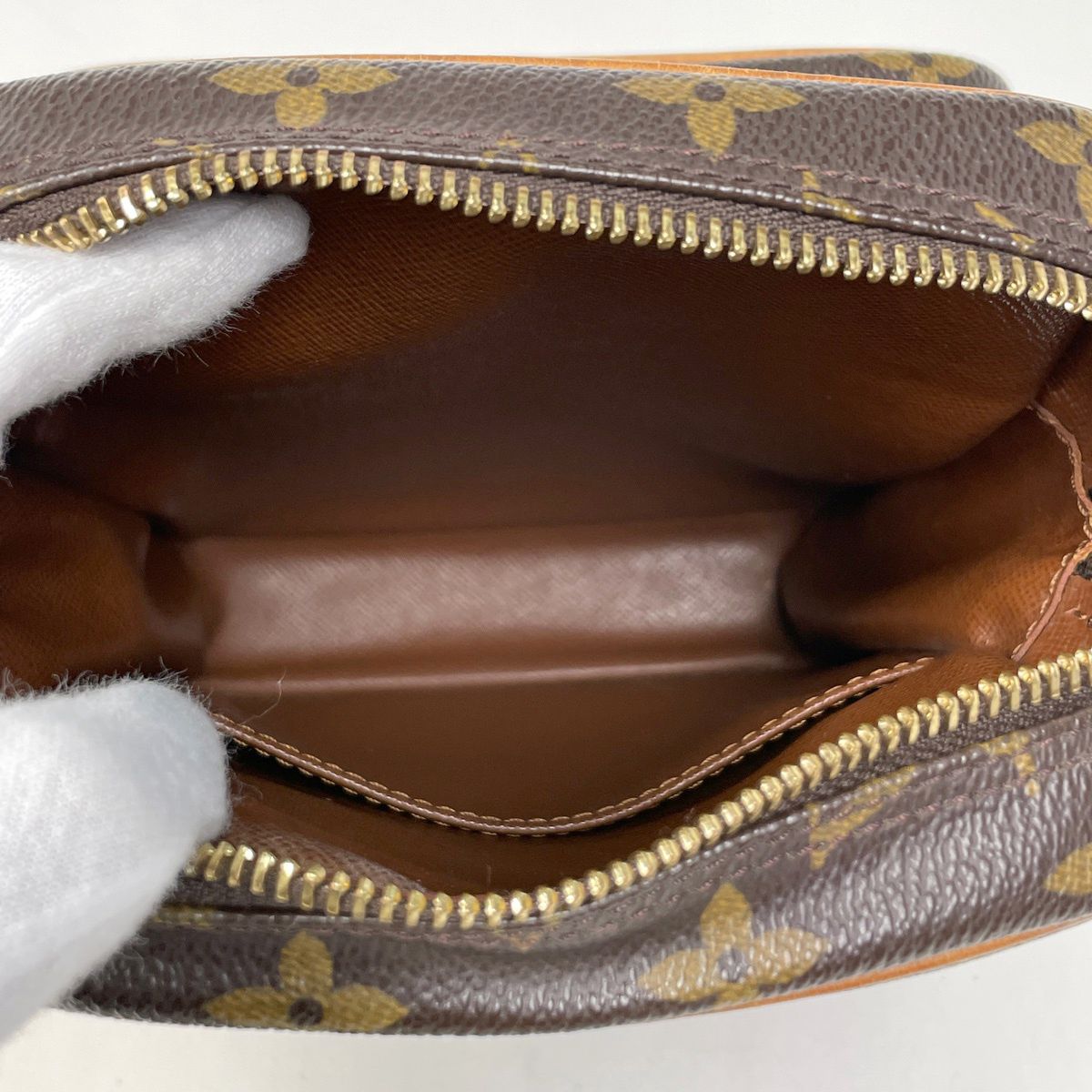 Louis Vuitton Amazon Shoulder Bag Monogram Brown — view 8
